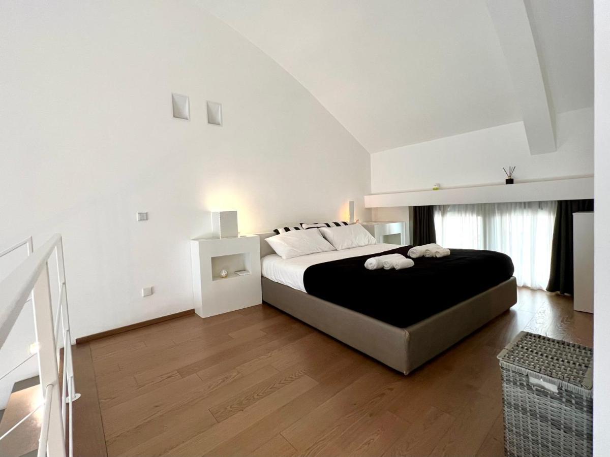 Modern Loft Apartment Milan Exterior photo
