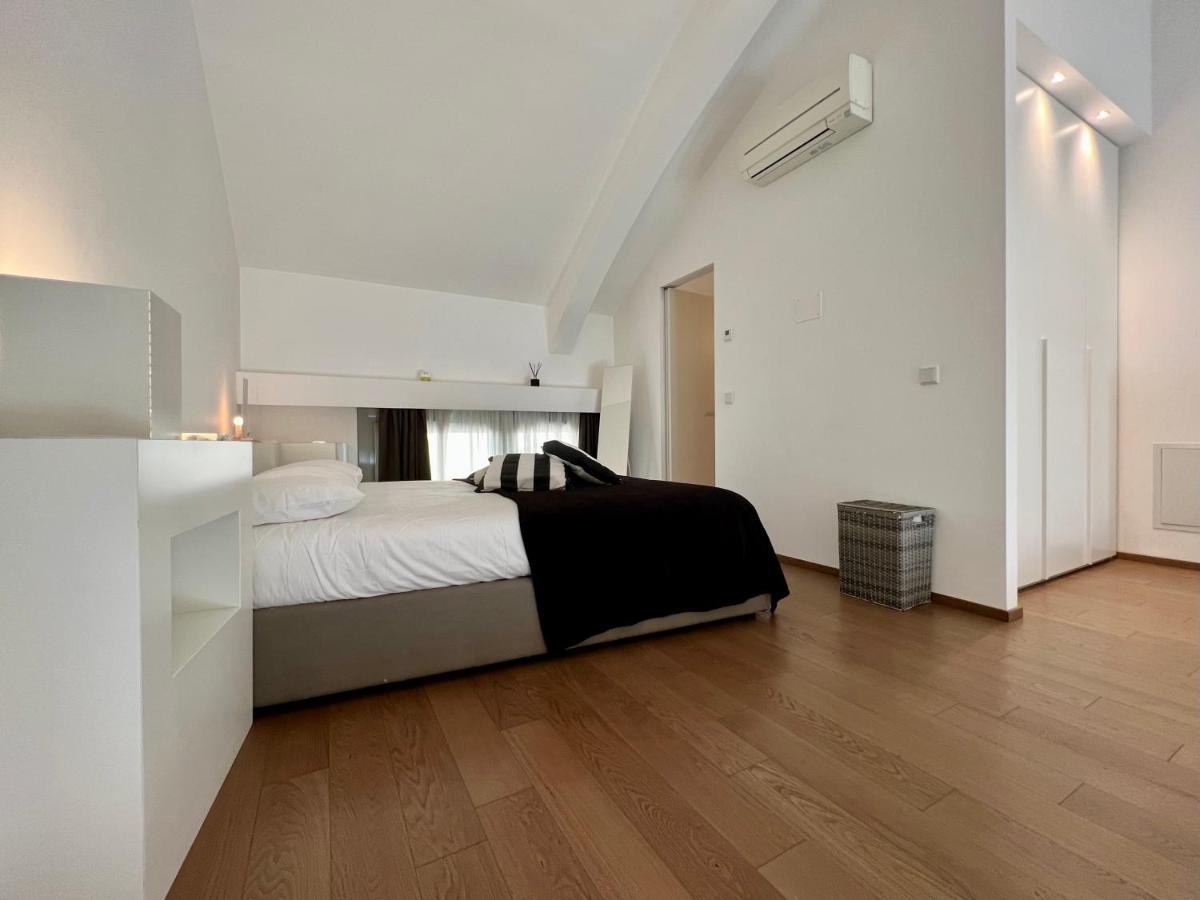 Modern Loft Apartment Milan Exterior photo