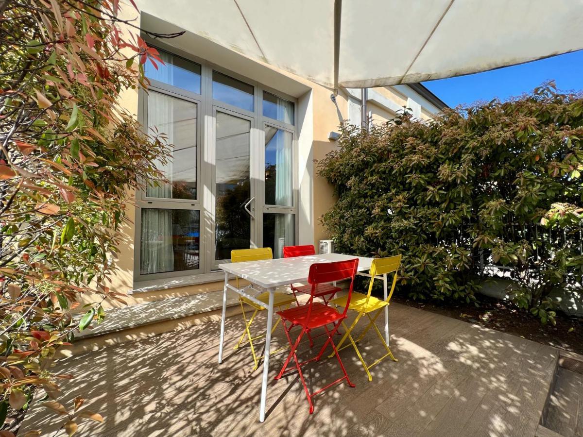 Modern Loft Apartment Milan Exterior photo